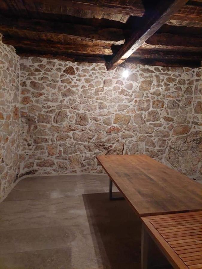 Pavlic 2 Apartamento Omiš Exterior foto